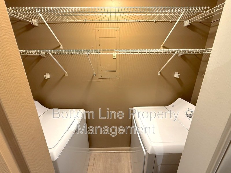 Charming 2 Bedroom 2 Bathroom Apartment For Rent property image