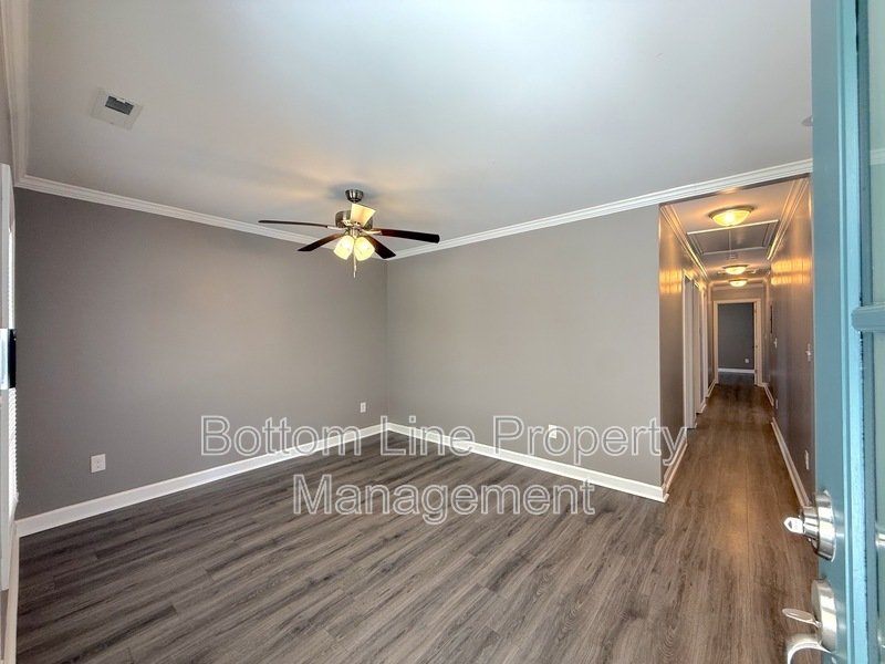 Charming 3 Bedroom 2 Bathroom SFH Located In Gastonia property image