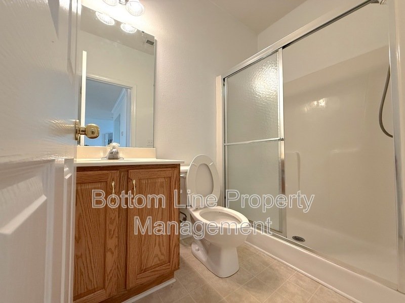 Grand 4-Bedroom Home with Office/Bonus Space, Fireplace, and much more! property image