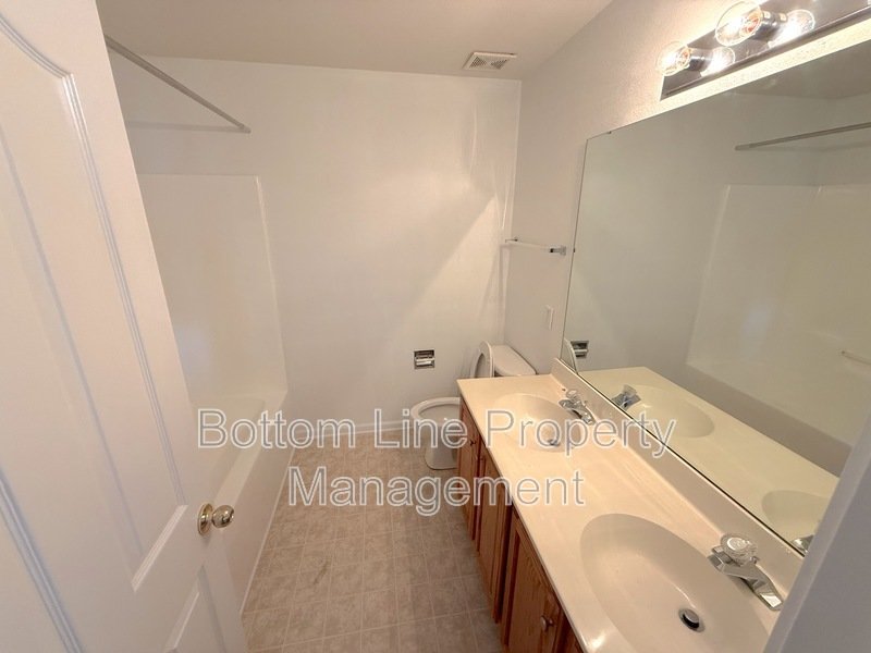 Grand 4-Bedroom Home with Office/Bonus Space, Fireplace, and much more! property image