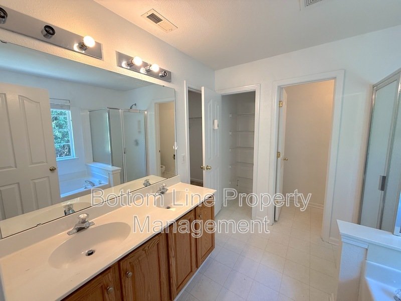 Grand 4-Bedroom Home with Office/Bonus Space, Fireplace, and much more! property image