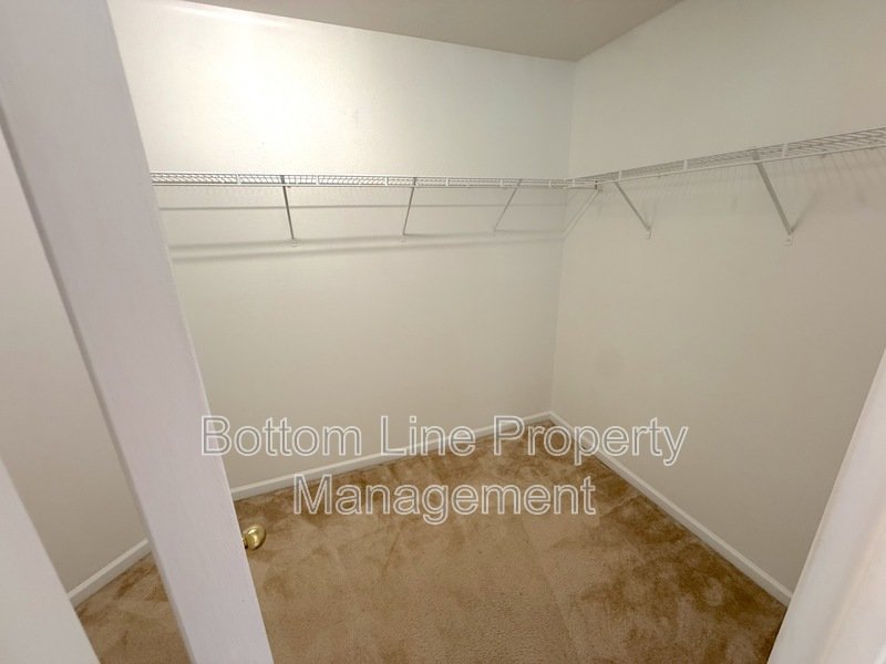 Grand 4-Bedroom Home with Office/Bonus Space, Fireplace, and much more! property image