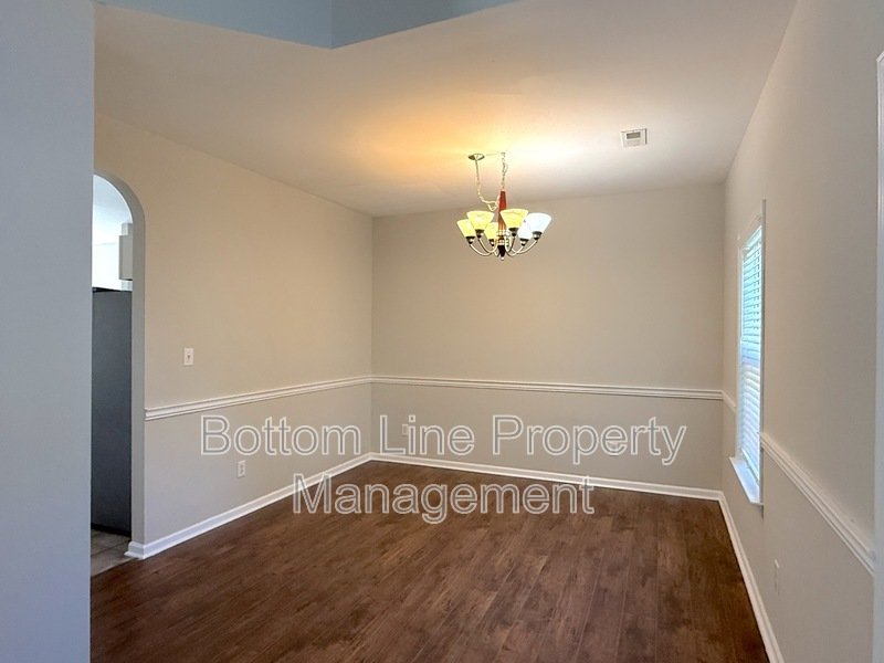 Stunning 4 Bedroom 3 Bathroom SFH For Rent !!!! property image