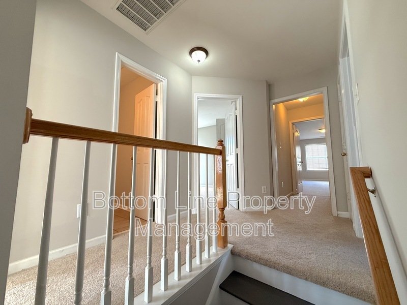 Stunning 4 Bedroom 3 Bathroom SFH For Rent !!!! property image