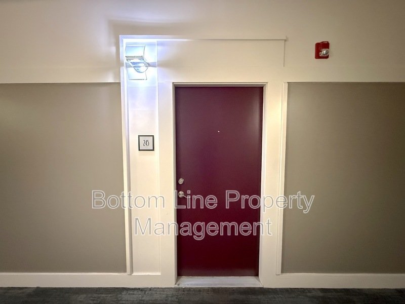 Your Next Home: Cozy and Inviting Rental with All the Comforts You Need! property image