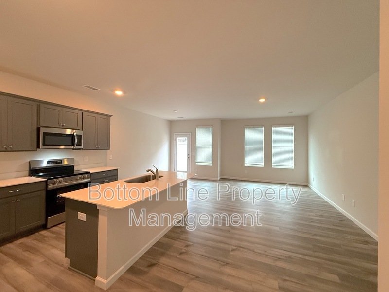 A Modern Home at a Great Value! property image