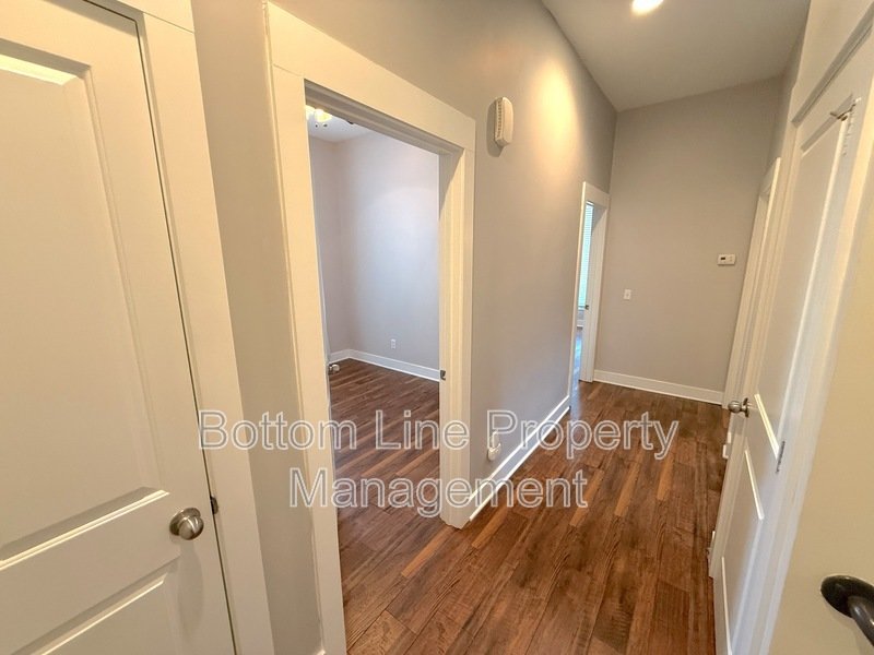 Charming 3 Bedroom 2.5 Bathroom Home For Rent property image