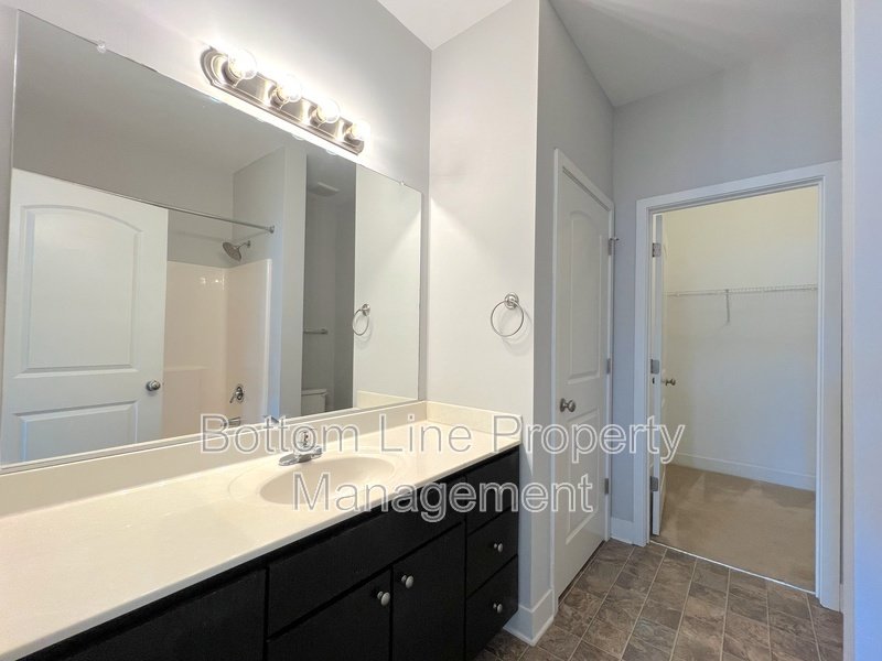 841 Seigle Point Dr property image