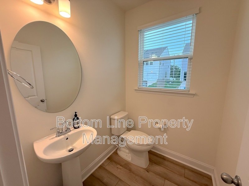 Bright property image