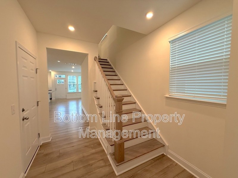 Bright property image