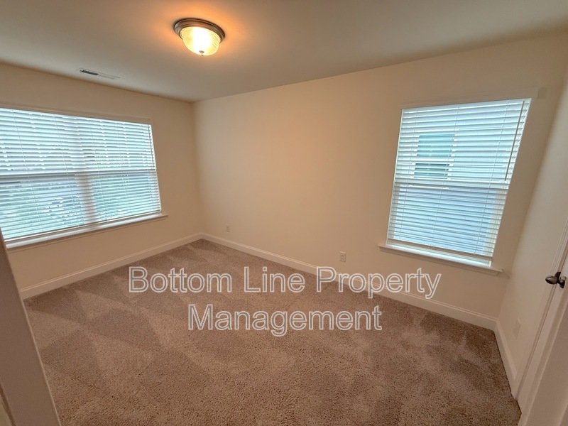 Bright property image