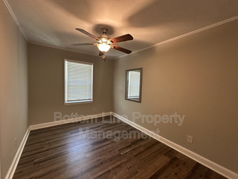 Charming 3BR Home with Sunroom & Detached Garage in Convenient Fayetteville Location property image