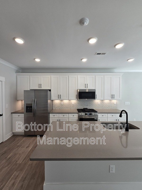 Brand-New 3BR Townhome in Waxhaw | 1-Car Garage | Available Now property image