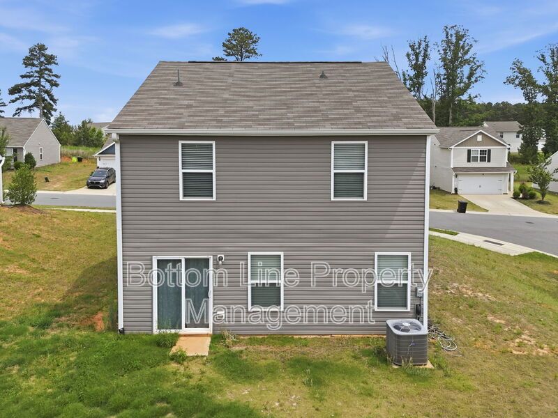 295 Windbreak Lane, Youngsville, NC 27596  $[Insert Listing Price] | 3 Bedrooms | 3 Bathrooms | 1,858 Sq Ft property image
