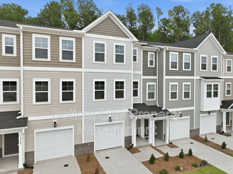 Beautiful 3BR/3BA Townhome with 1,858 Sq Ft – Near RTP, RDU & Brier Creek! property image