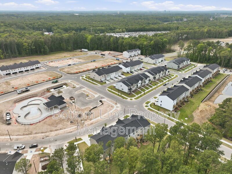 Beautiful 3BR/3BA Townhome with 1,858 Sq Ft – Near RTP, RDU & Brier Creek! property image