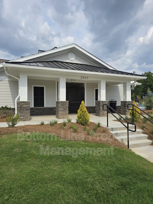 Luxury New Build Townhome Available for Immediate Occupancy property image