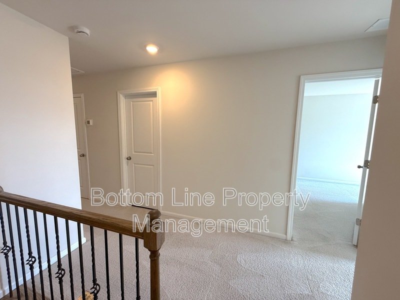 Beautiful 3 Bedroom 2.5 Bathroom Town House For Rent property image