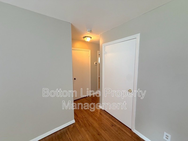Affordable 2BR/1BA Duplex for Rent property image