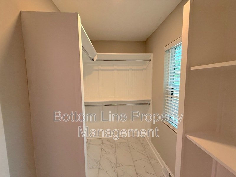 Charming 3 Bed 3 Bath Home For Rent property image