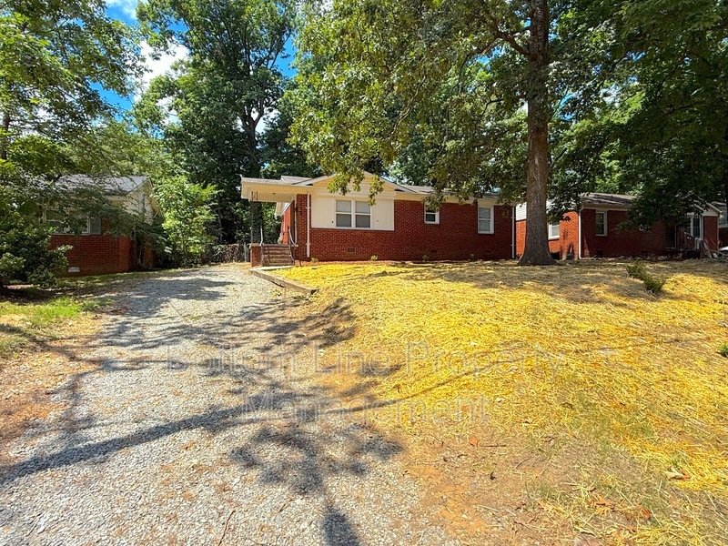 3 Bedroom 1 Bathroom Home For Rent property image
