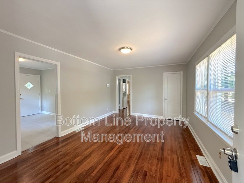 3 Bedroom 1 Bathroom Home For Rent property image