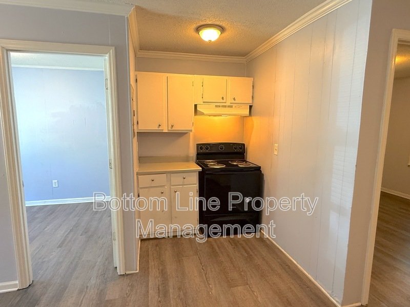 1134 W Davidson Ave Apt A property image
