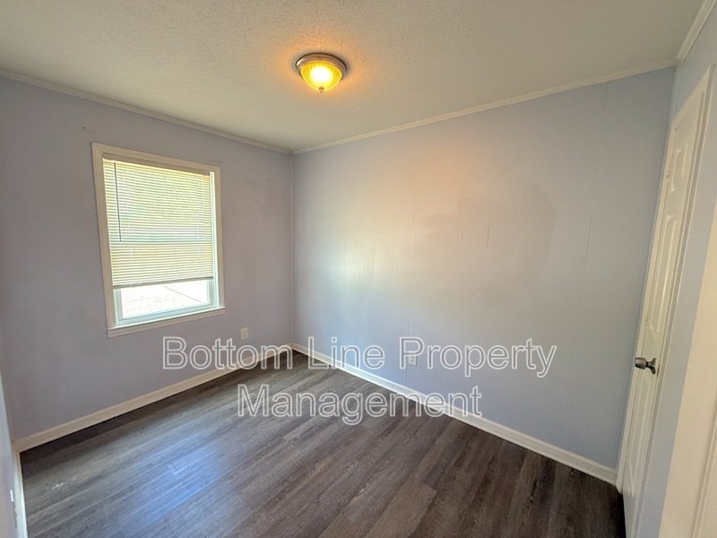 1134 W Davidson Ave Apt A property image
