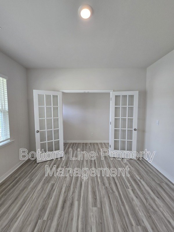 Luxury New Construction with Open Floor Plan & 4 Spacious Bedrooms property image