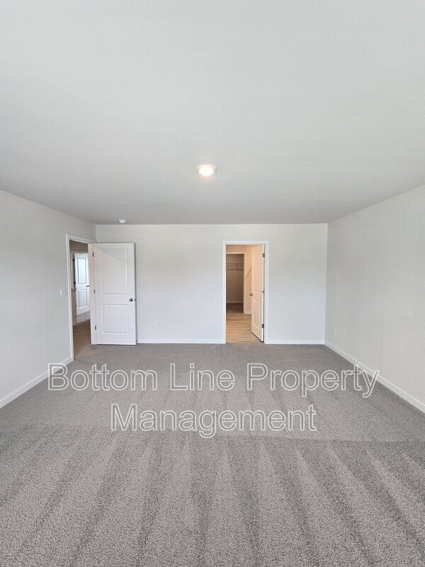 Luxury New Construction with Open Floor Plan & 4 Spacious Bedrooms property image