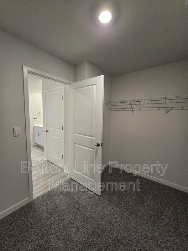 Luxury New Construction with Open Floor Plan & 4 Spacious Bedrooms property image