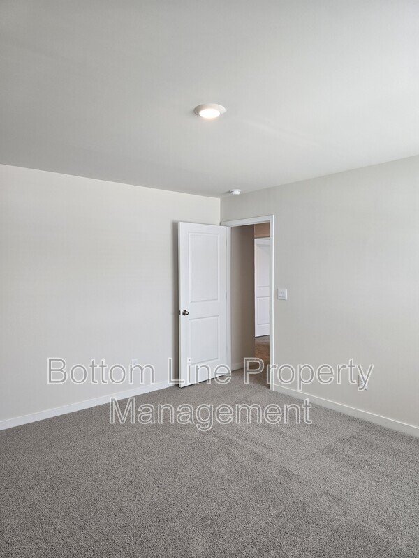 Luxury New Construction with Open Floor Plan & 4 Spacious Bedrooms property image