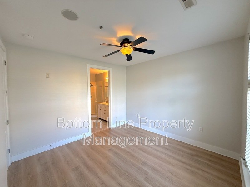 2 Bedroom 2 Bathroom Uptown Unit For Rent property image