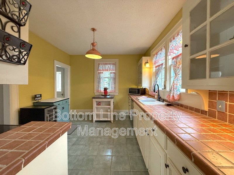 Charming and Historic Home in Downtown Gastonia! property image