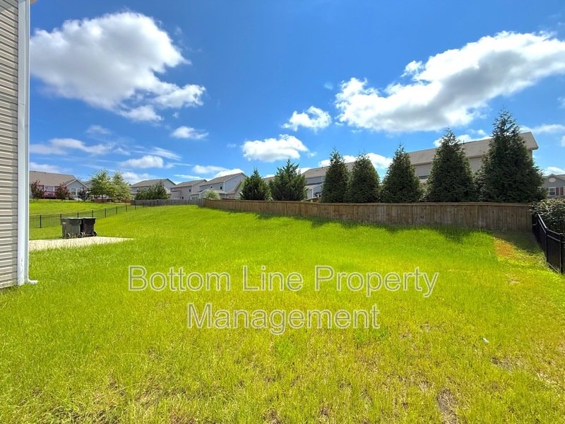 Coming Soon | Spacious 3 Bedroom Home with Large Yard in Desirable Concord Community! property image