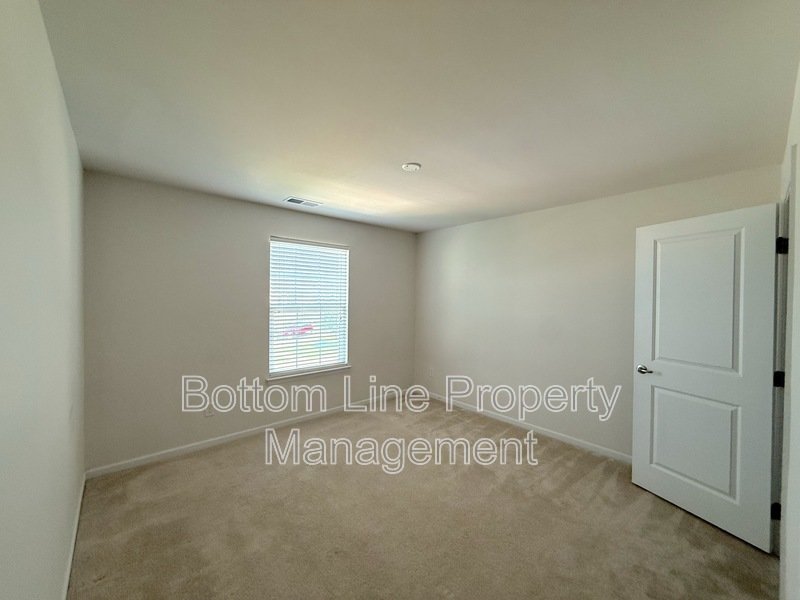 Coming Soon | Spacious 3 Bedroom Home with Large Yard in Desirable Concord Community! property image