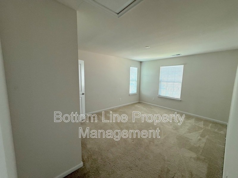 Coming Soon | Spacious 3 Bedroom Home with Large Yard in Desirable Concord Community! property image