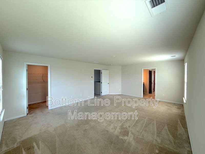 Coming Soon | Spacious 3 Bedroom Home with Large Yard in Desirable Concord Community! property image