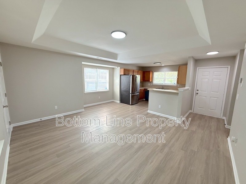 3BR 2 BA Ranch Home in great Location! Move-in Ready property image