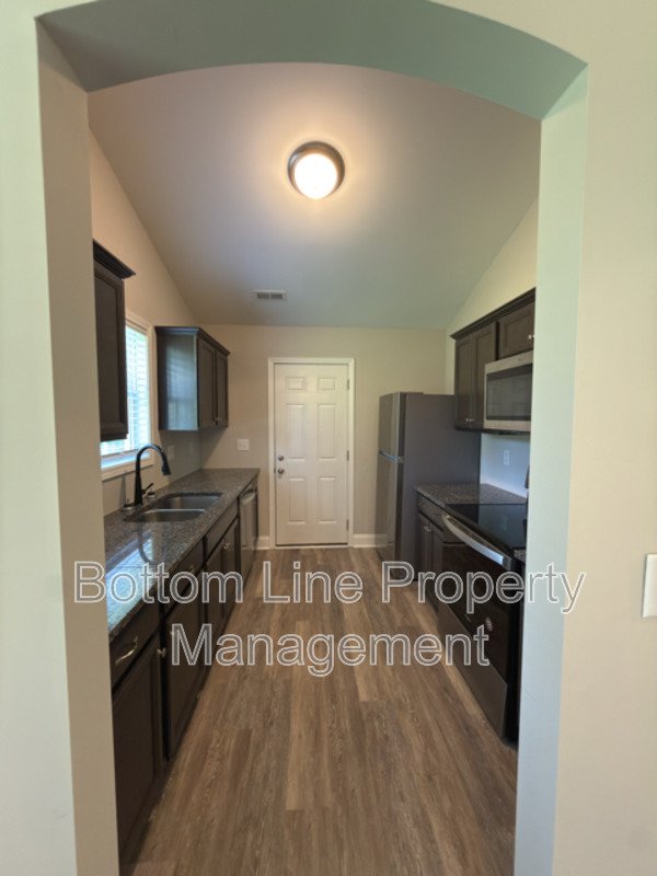 Bright property image