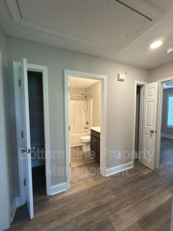 Bright property image