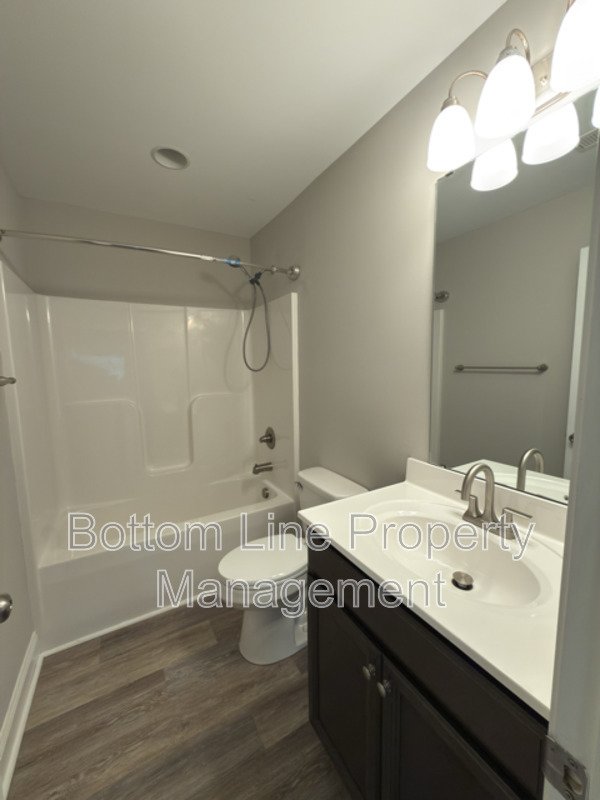 Bright property image