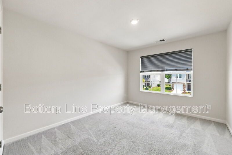 Spacious 3-Bedroom Raleigh Townhome with Screened Porch & 1-Car Garage property image