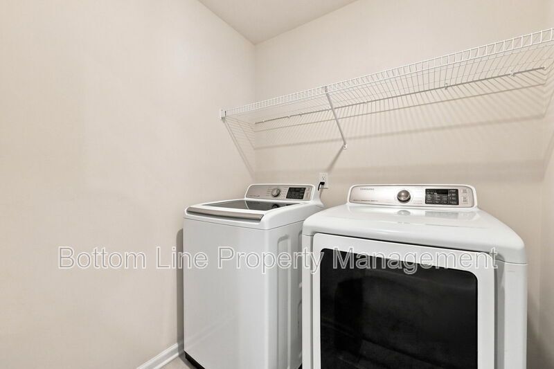 Spacious 3-Bedroom Raleigh Townhome with Screened Porch & 1-Car Garage property image
