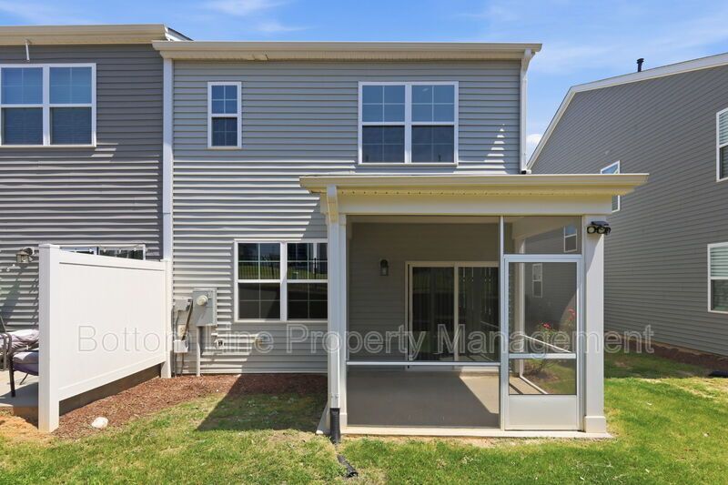 Spacious 3-Bedroom Raleigh Townhome with Screened Porch & 1-Car Garage property image