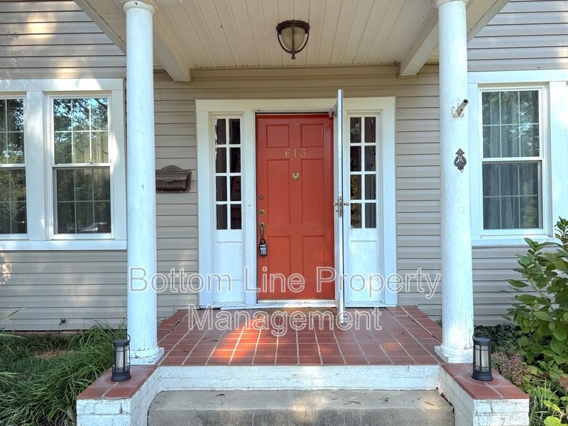 Charming and Historic Home in Downtown Gastonia! property image