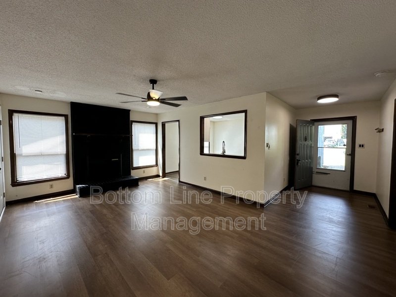 Fabulous Three Bedroom property image