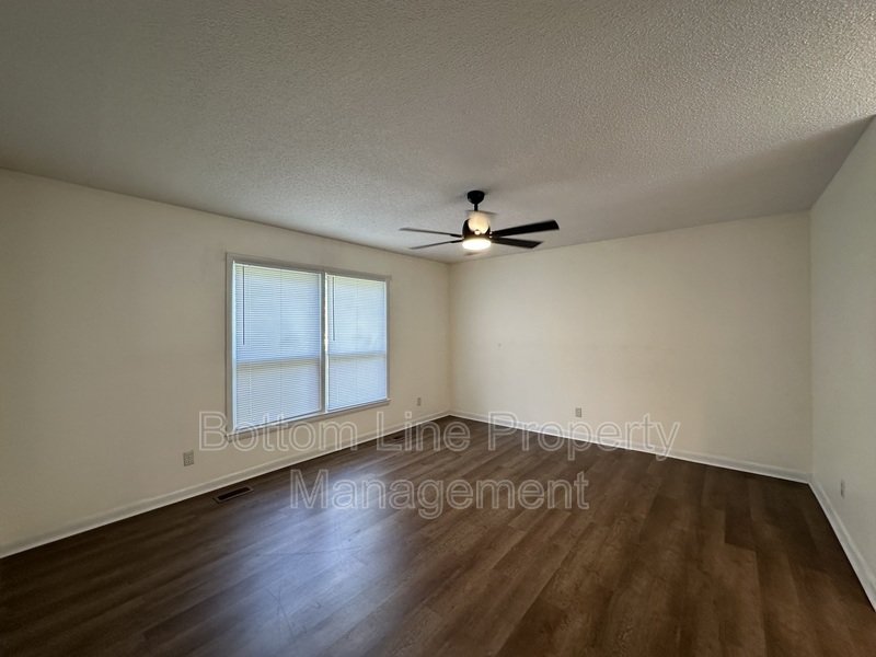 Fabulous Three Bedroom property image