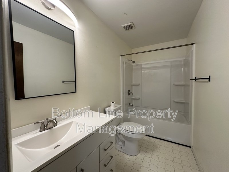 Fabulous Three Bedroom property image