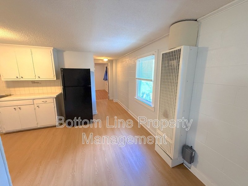 Charming 1 bedroom property image